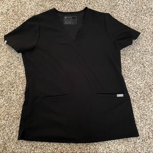 FIG Clothing Casma Three-Pocket Scrub Top in Black